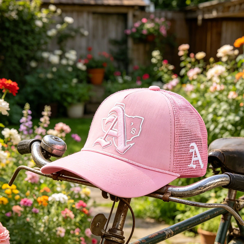 Factory Wholesale Embroidery Rope Mesh Trucker Cap Custom Pink 5 Panel Summer Fashion Sports Baseball Caps