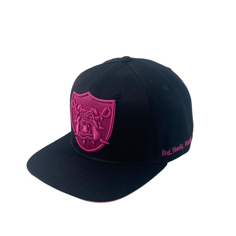 Wholesale Low Price 6 Panel Black Snapback Cap Factory Custom Embroidery Flat Brim Hat